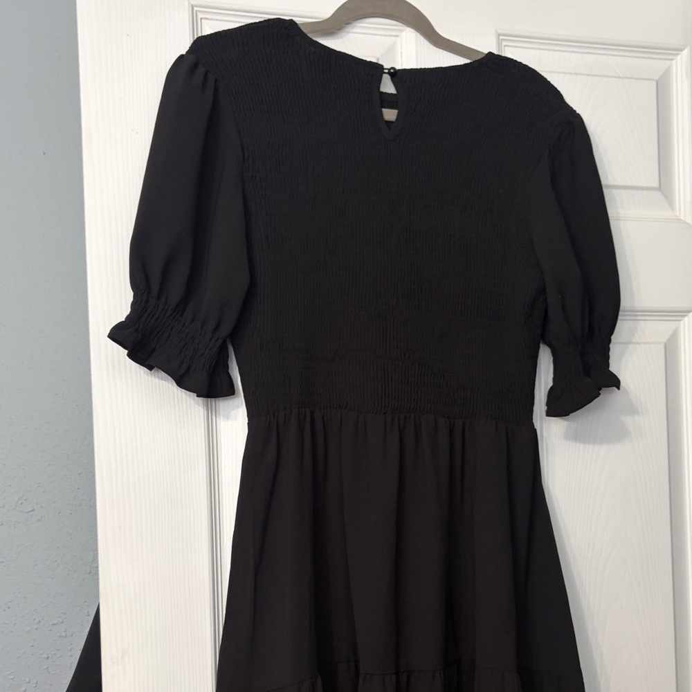 Black Maxi Dress with Puff Sleeves and Tiered Skirt - Picture 5 of 5